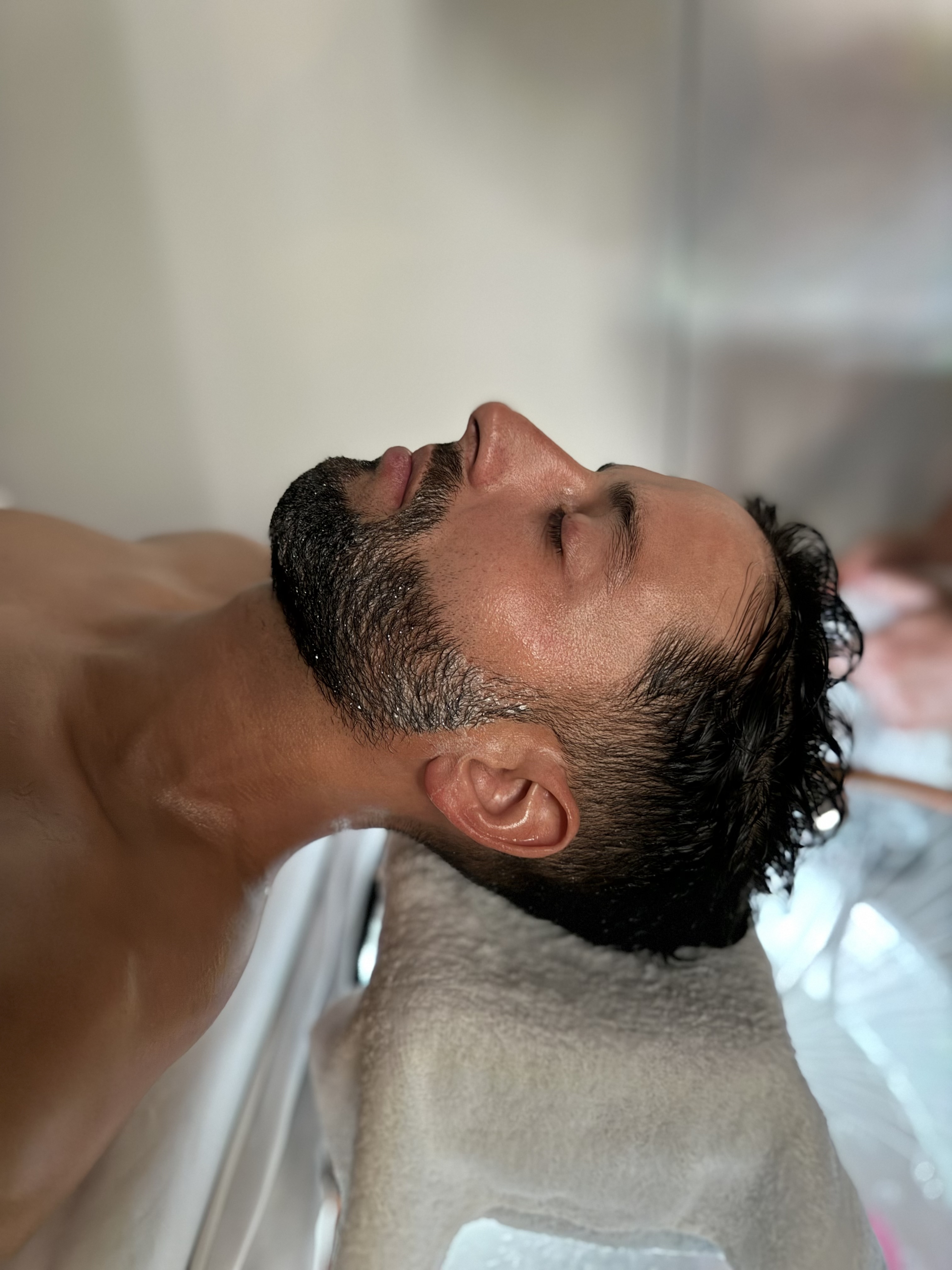 Gentlemen's Head Spa