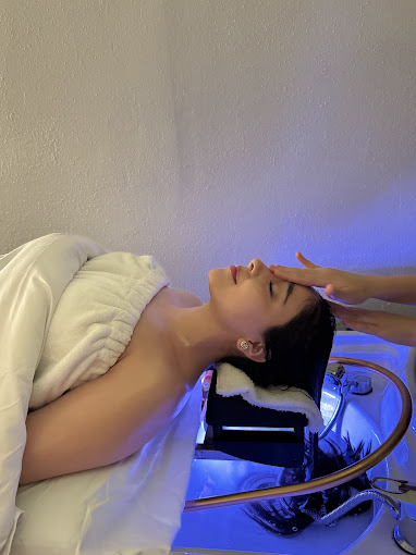 Head Spa + Mini Facial